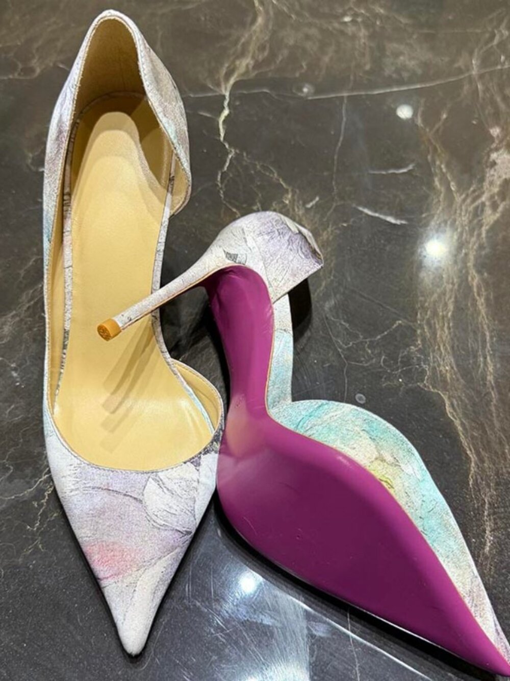 New 2026 spring autumn pointed-toe side-cut high heels, shallow-mouth purple sti